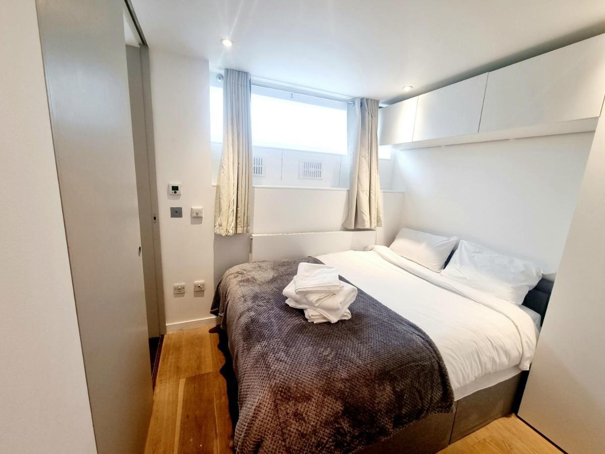 Manhattan Style Apartment In Fulham Londra Exterior foto